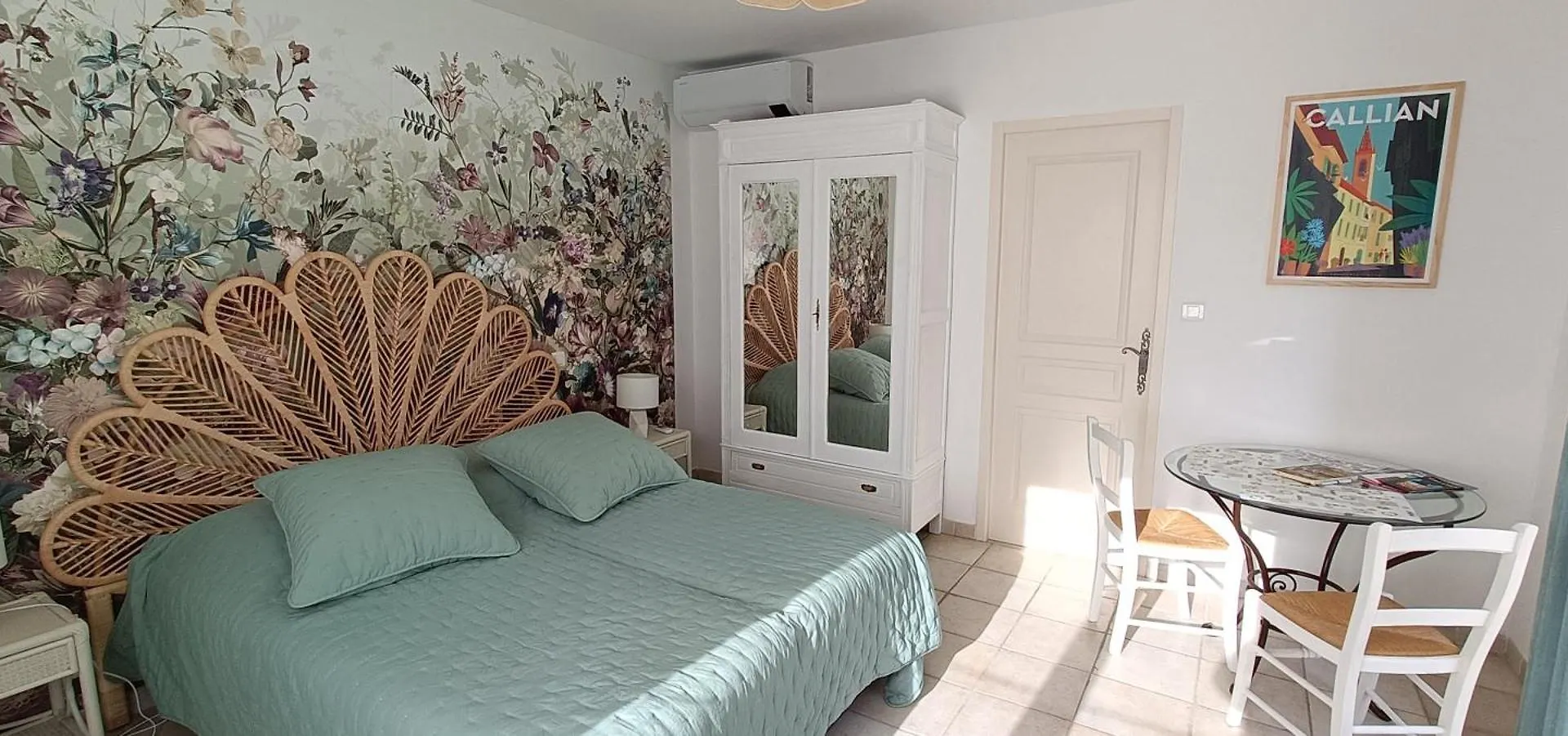 Villa Hibiscus Callian  0*, Callian (Var) France